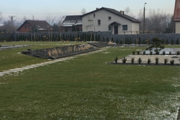 zakladanie-ogrodu-kamien-ogrodowy-trawa-z-rolki-rybnik-01