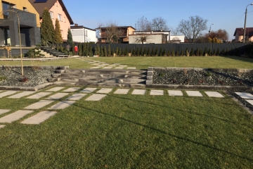 zakladanie-ogrodu-kamien-ogrodowy-trawa-z-rolki-rybnik-07