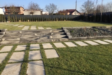 zakladanie-ogrodu-kamien-ogrodowy-trawa-z-rolki-rybnik-11