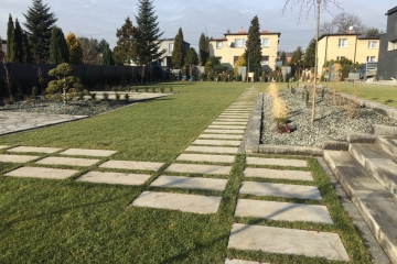 zakladanie-ogrodu-kamien-ogrodowy-trawa-z-rolki-rybnik-24